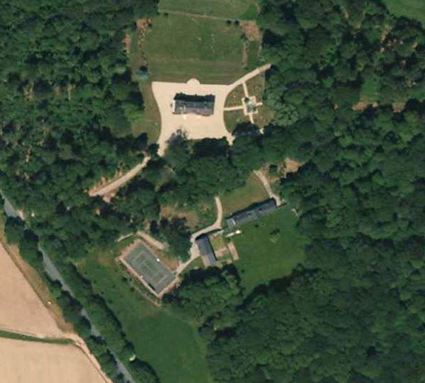 Vue a&eacute;rienne de La Borni&egrave;re